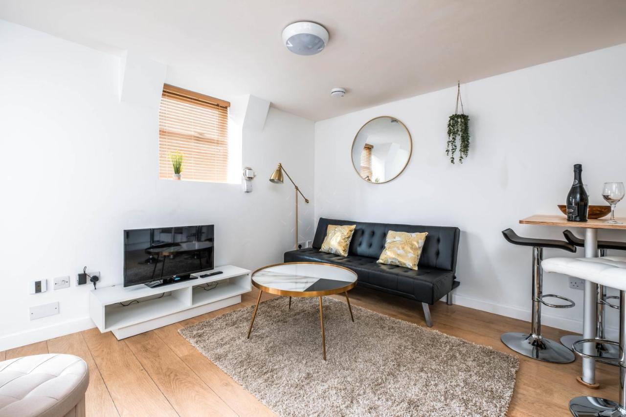 Cosy Flat In Free Parking Area, Next To Bus Stop Brighton Exterior foto
