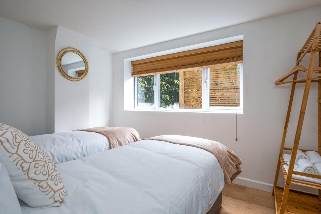 Cosy Flat In Free Parking Area, Next To Bus Stop Brighton Exterior foto